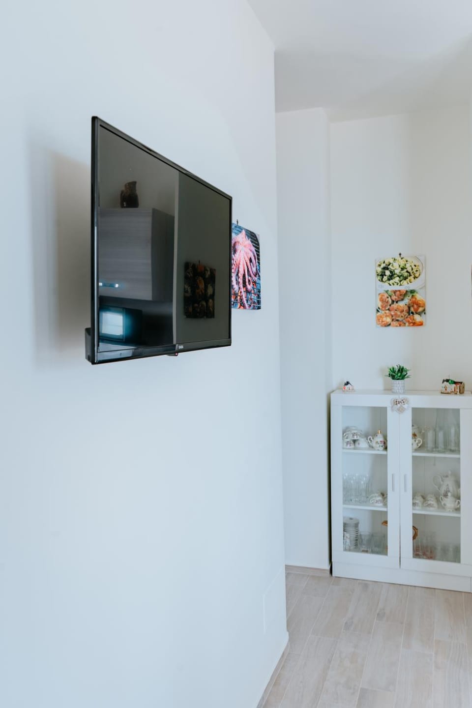 TV and multimedia, kitchen