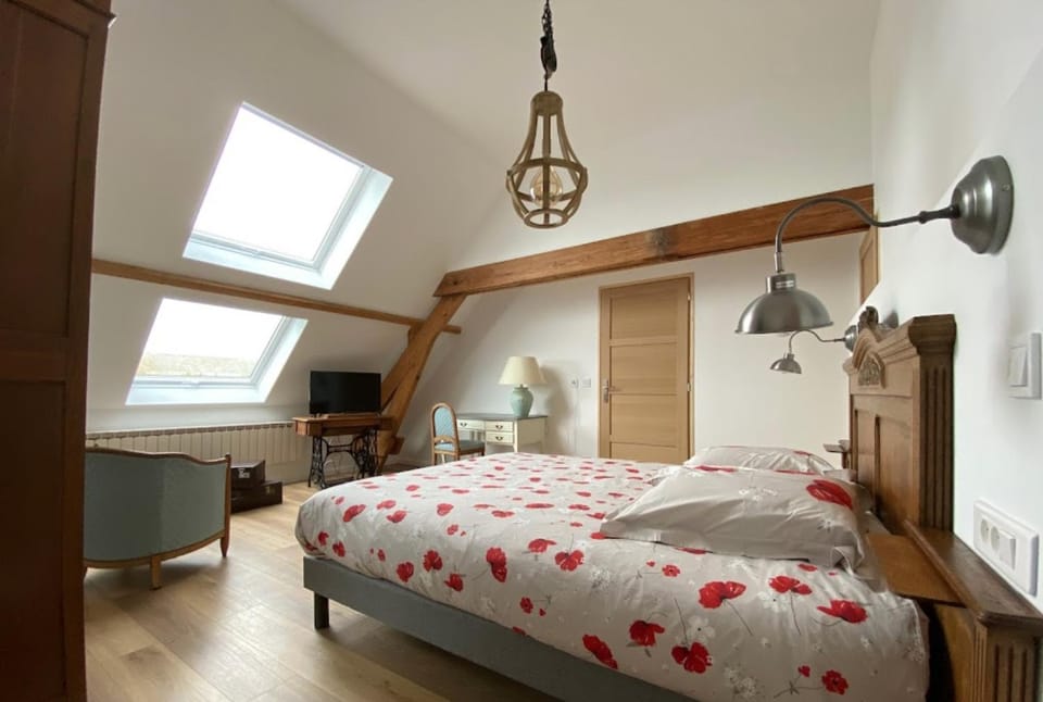 Bed, Bedroom