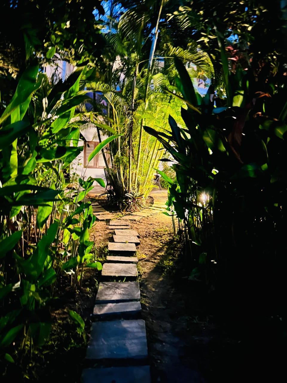 Turtle Eco Beach Resort in Southern Province