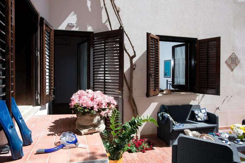 Residence Scirocco e Tramontana Apartment in Favignana