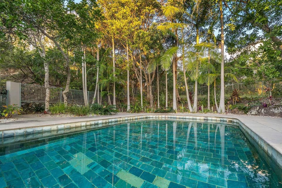 Garden, Swimming pool