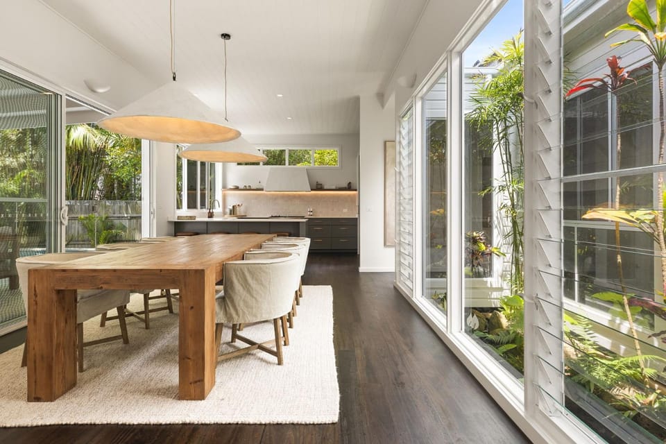 Calma on Carlyle Lane House in Byron Bay