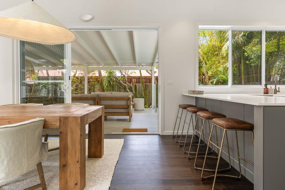 Calma on Carlyle Lane House in Byron Bay