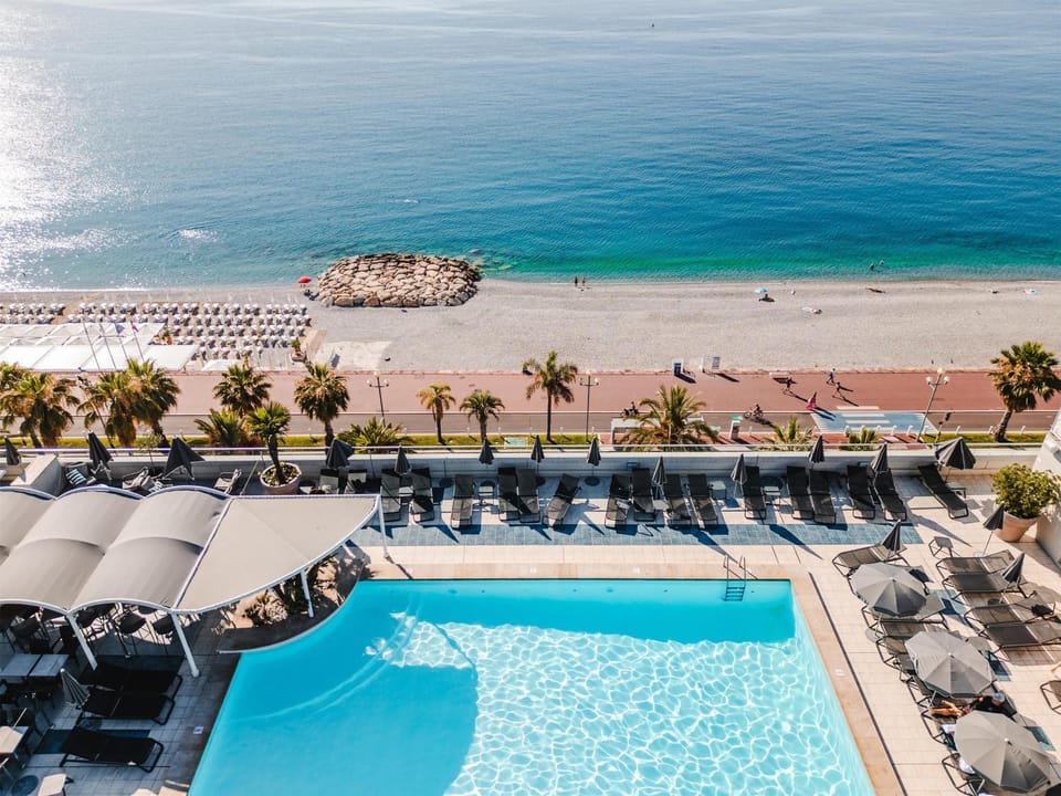 Pool view, Swimming pool