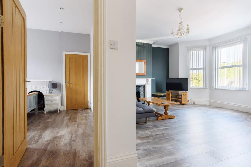 Living room, Lobby or reception