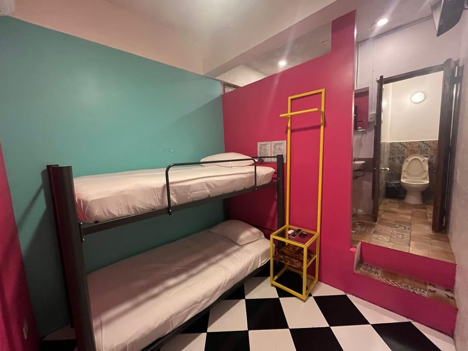 bunk bed