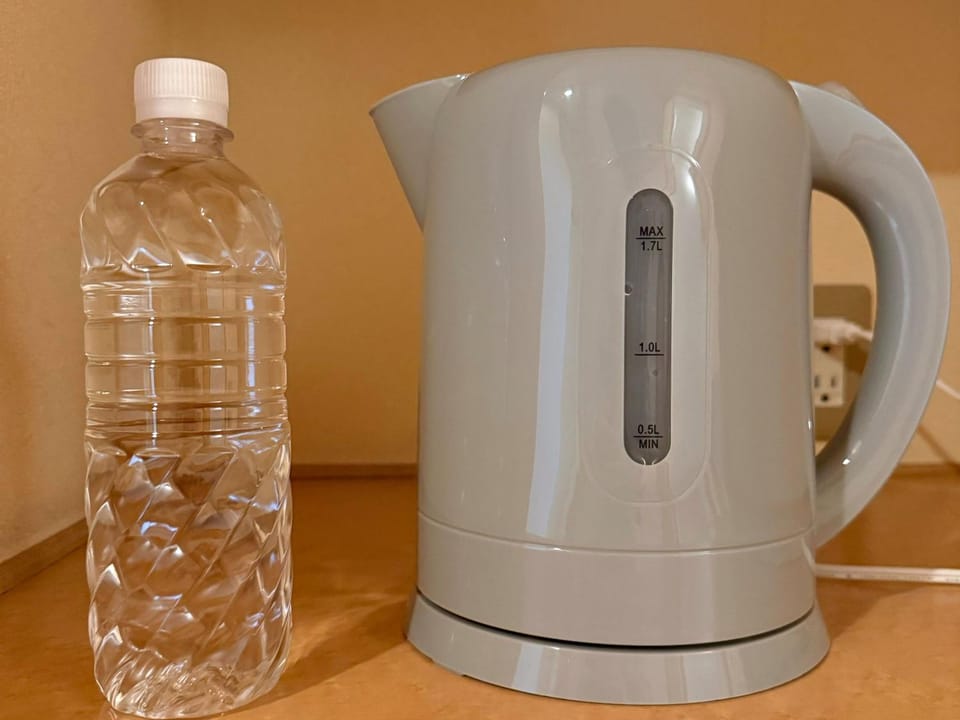 Coffee/tea facilities, Area and facilities