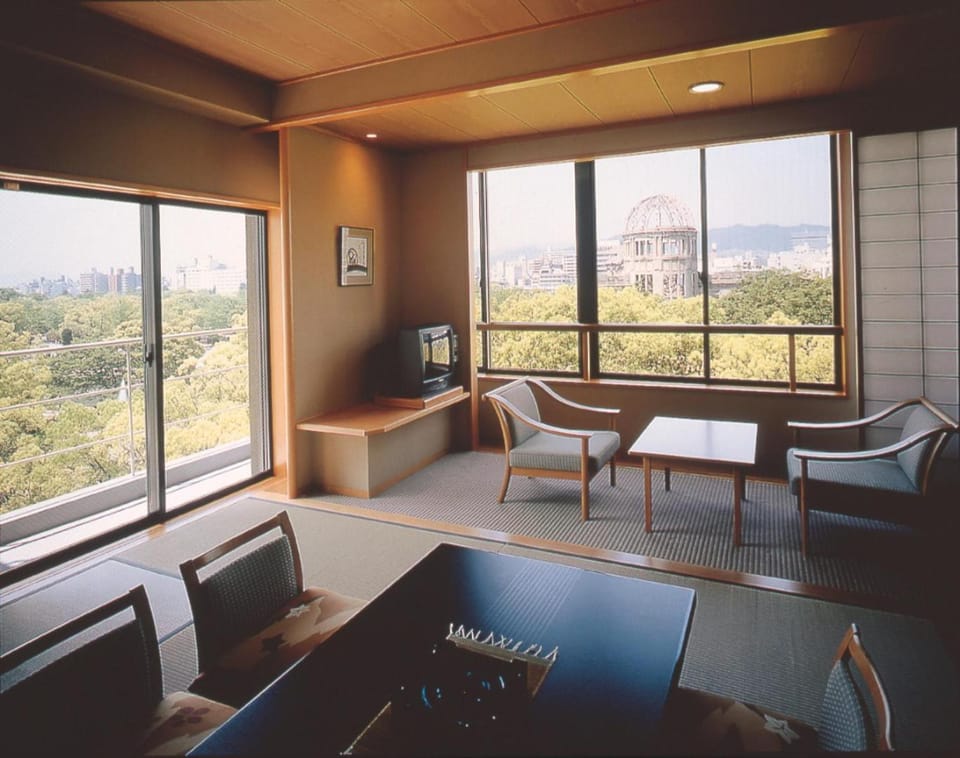 View (from property/room), Photo of the whole room
