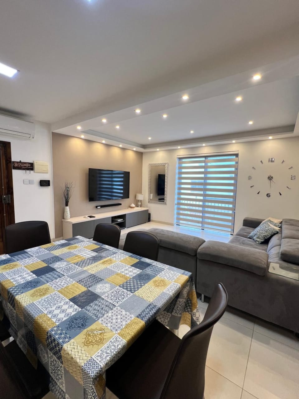 TV and multimedia, Living room