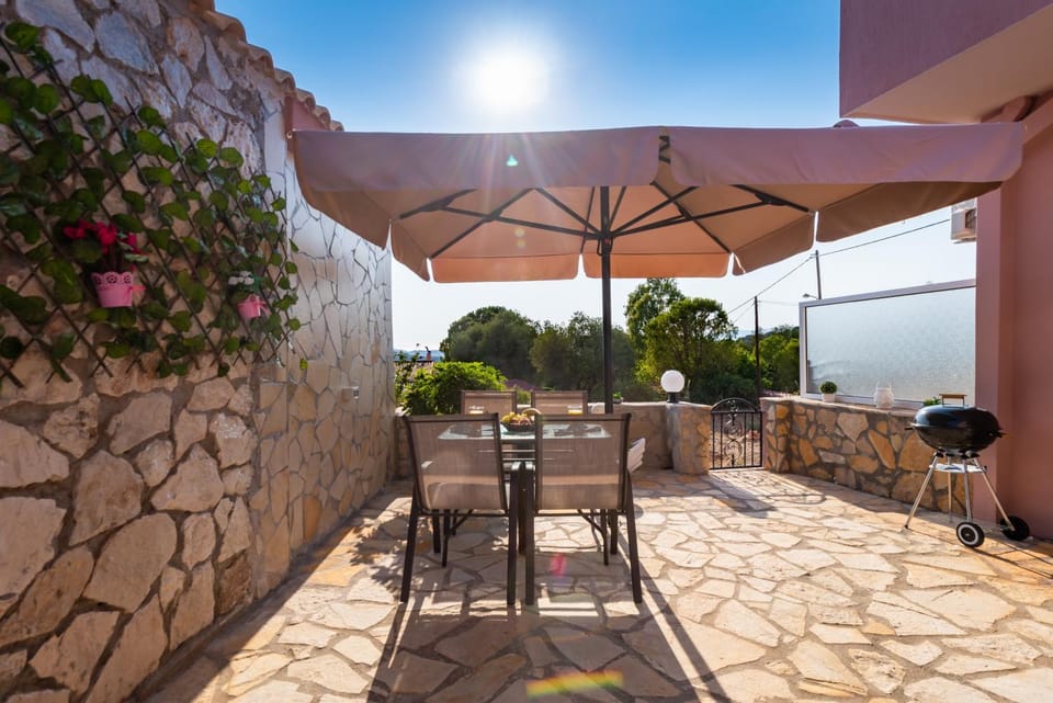 BBQ facilities, Balcony/Terrace