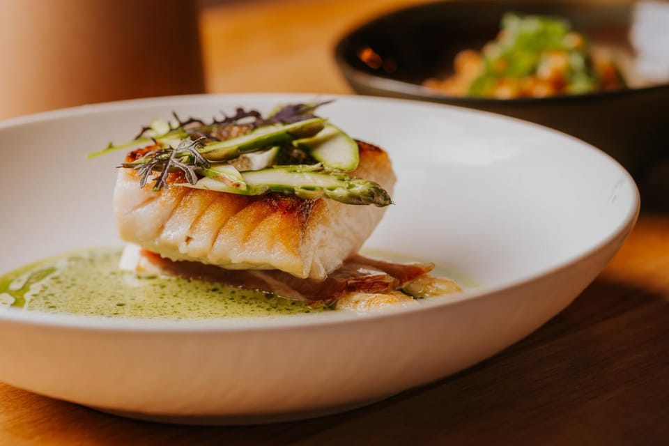 Restaurant/places to eat, Food