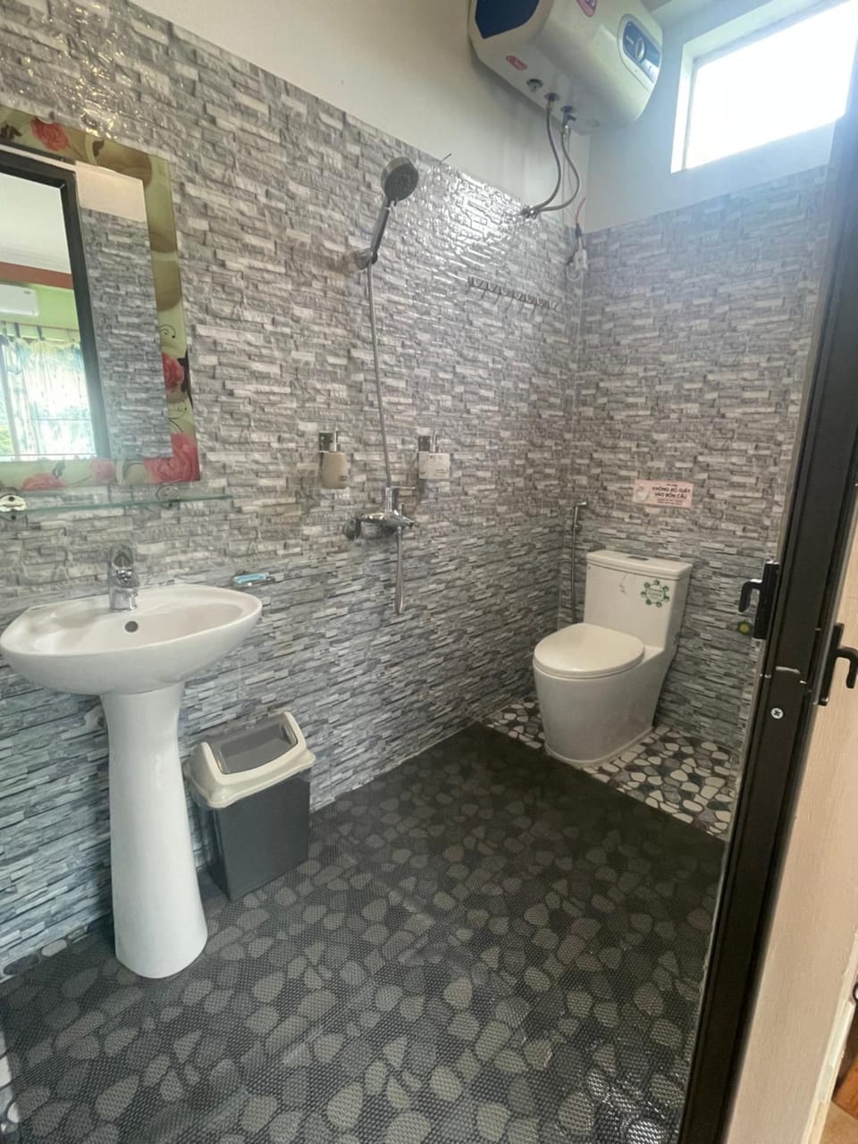 Shower, Toilet, Bathroom