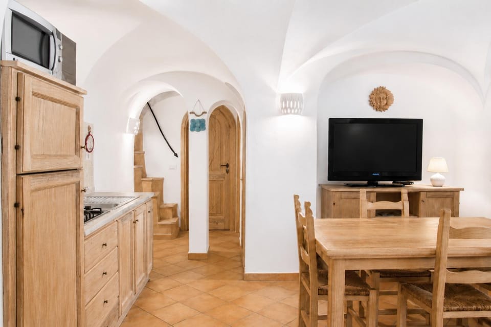 Living room, kitchen