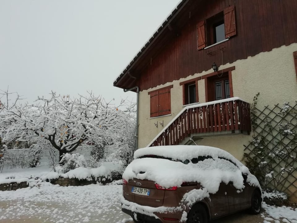 Property building, Winter