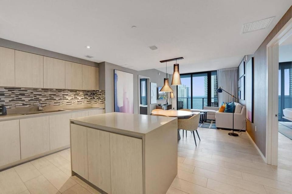 Amazing Apartments at H Beach House Apartment in Hollywood Beach