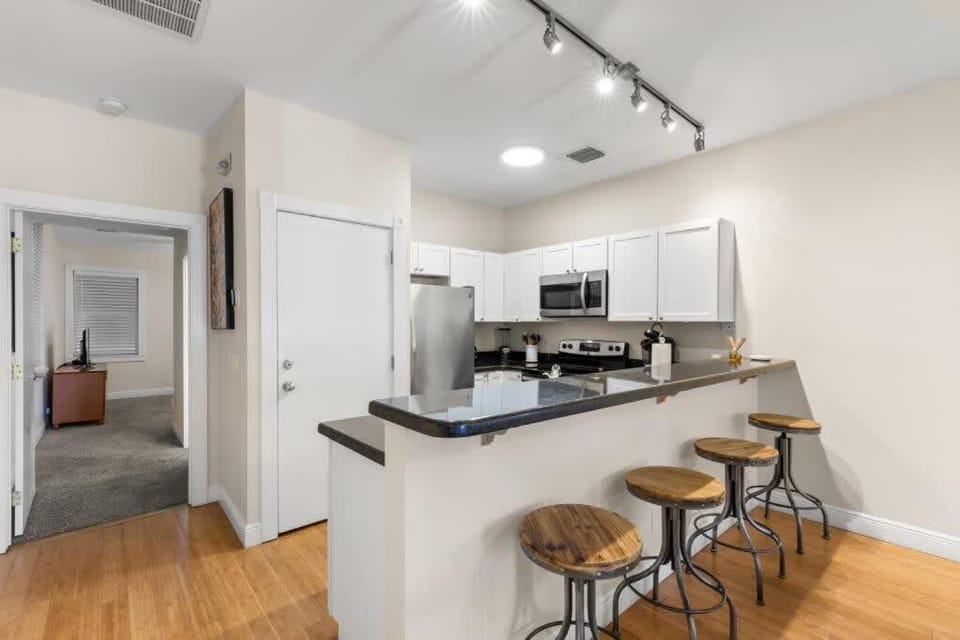 Mesa House, Uno-Perfect Location Apartment in Key West