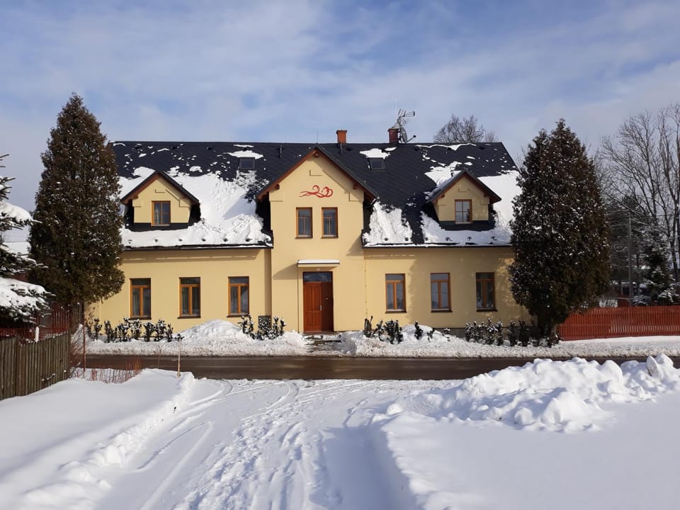 Property building, Winter