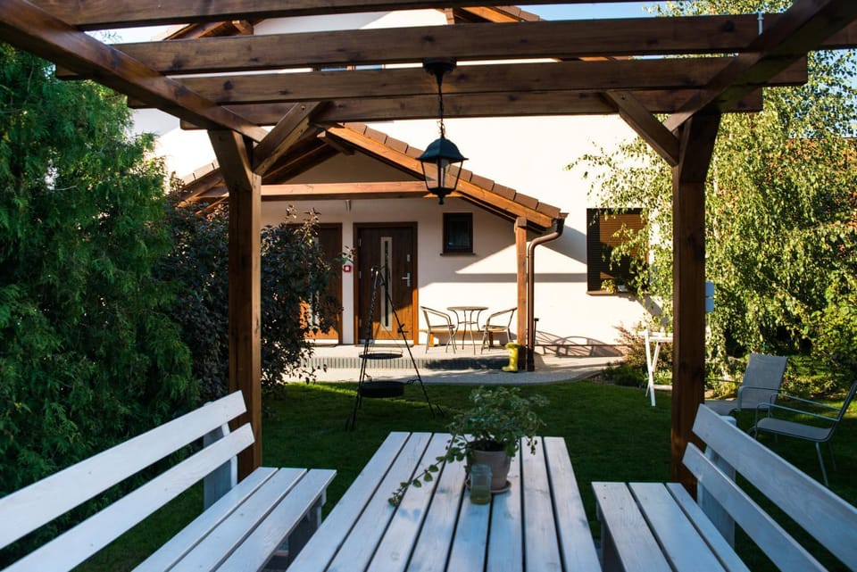 Patio, Facade/entrance, Garden