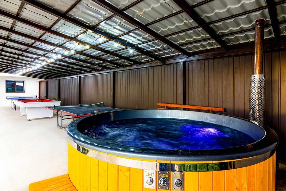 Hot Tub
