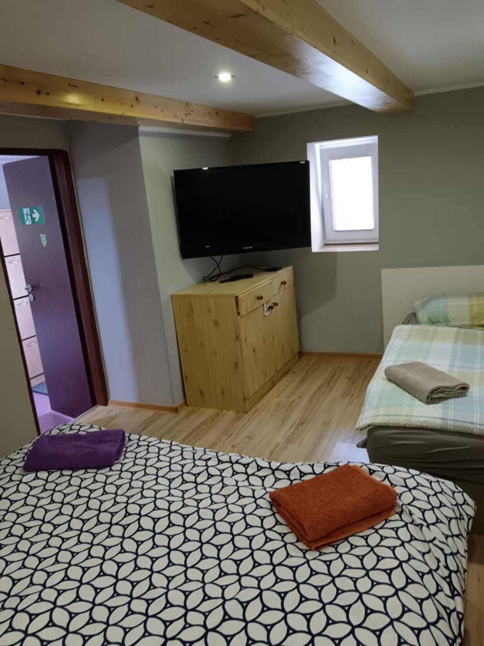 TV and multimedia, Bedroom