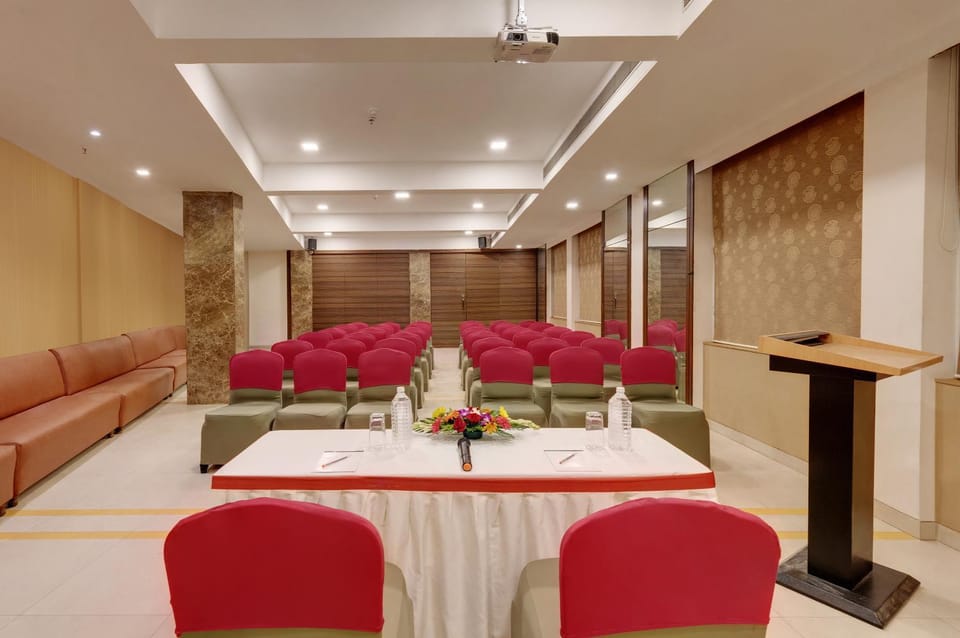 Meeting/conference room
