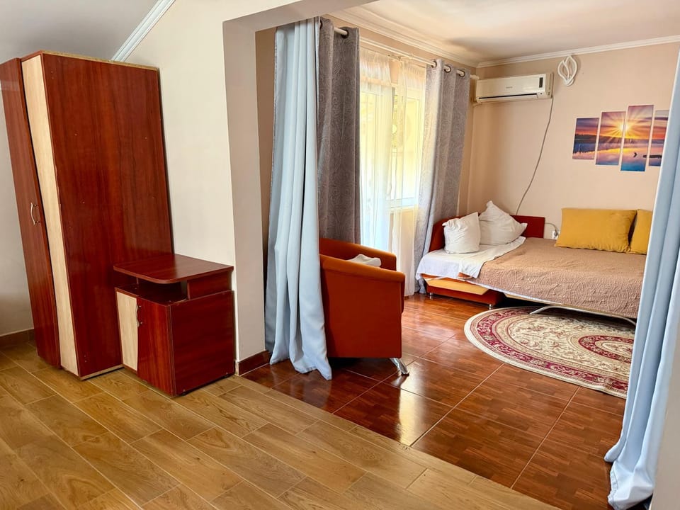 Pensiunea Karelia Bed and Breakfast in Eforie Nord