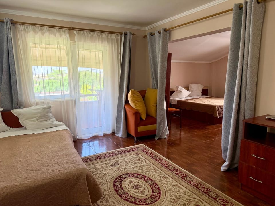 Pensiunea Karelia Bed and Breakfast in Eforie Nord