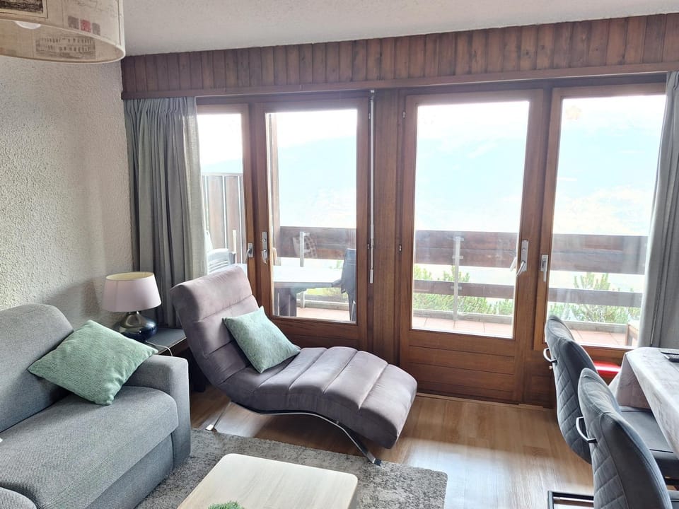 Les Collons1800- Bel appart 2pièces-4 pers-piscine-sauna-parking int-Wifi gratuit Apartment in Canton of Valais