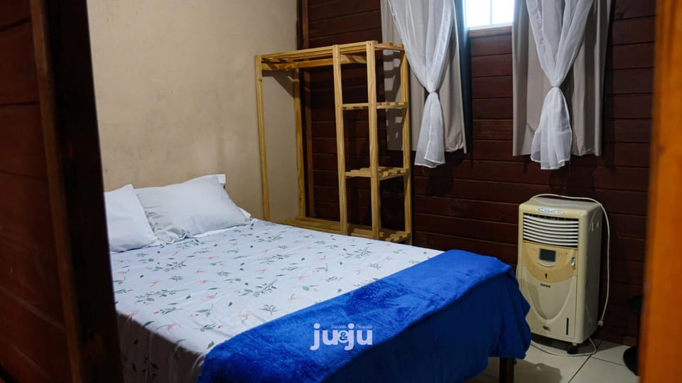 Recanto Pousada JU&JU Chalé com PISCINA COMPARTILHADA Chalet in Pontal do Paraná