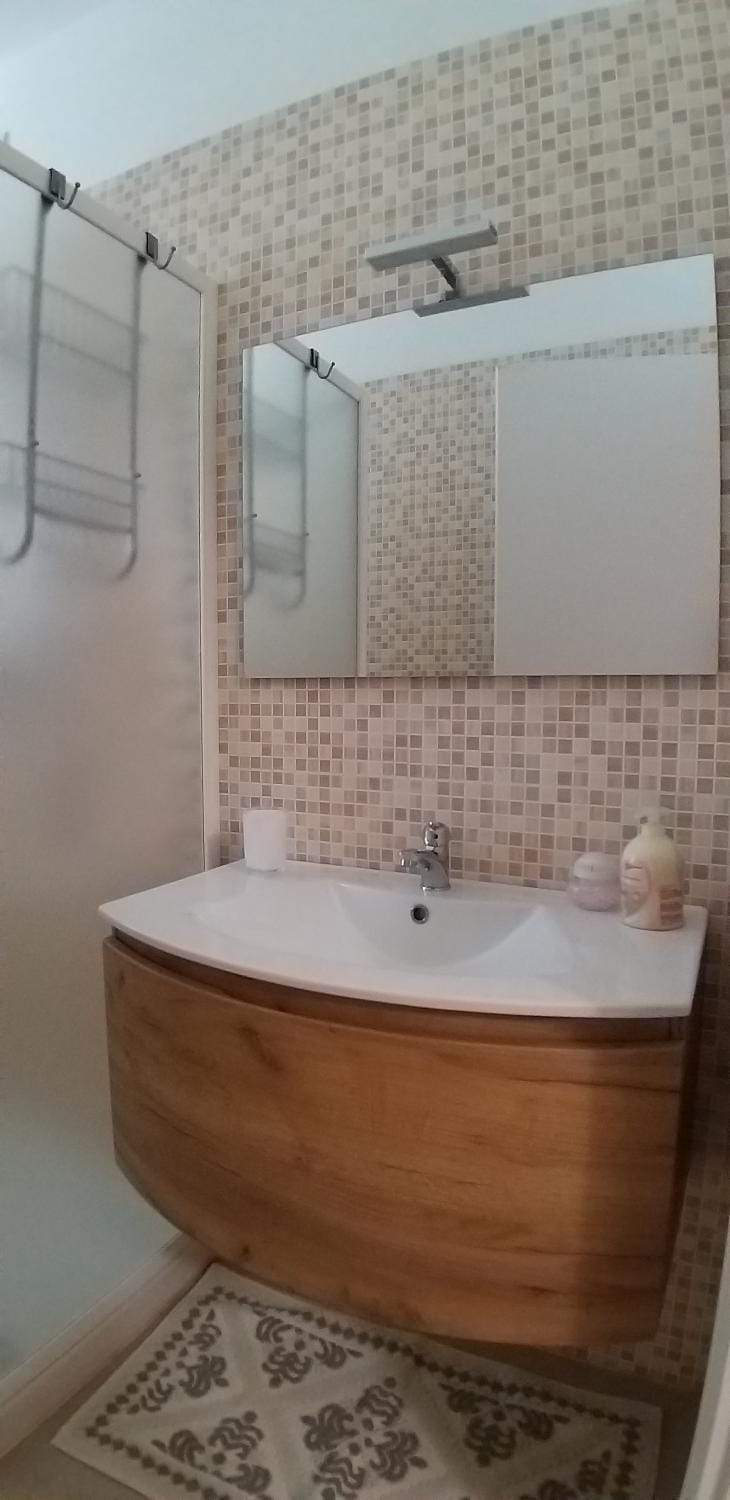 Bathroom, Bathroom