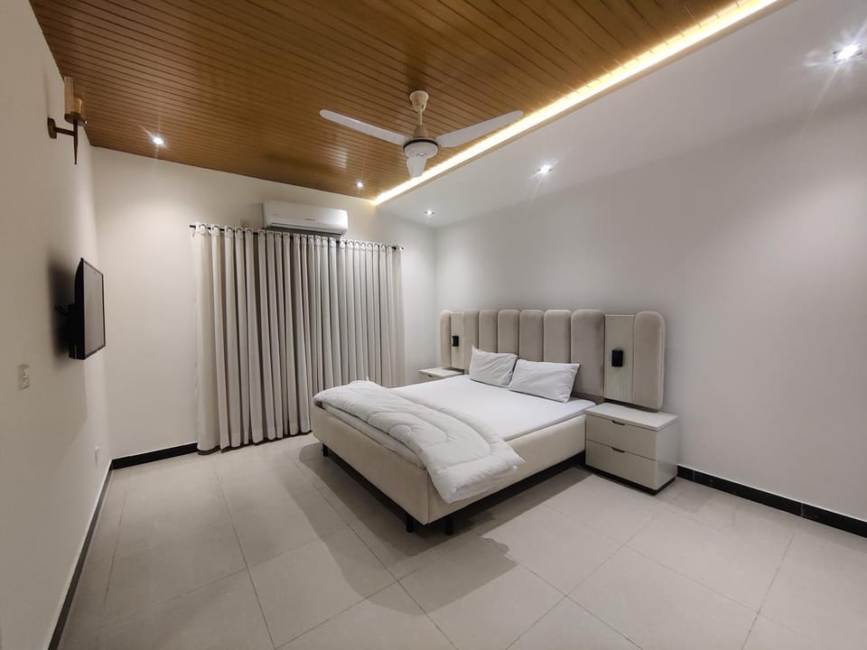 Evergreen Lodge - Unmarried couples not allowed Vacation rental in Islamabad