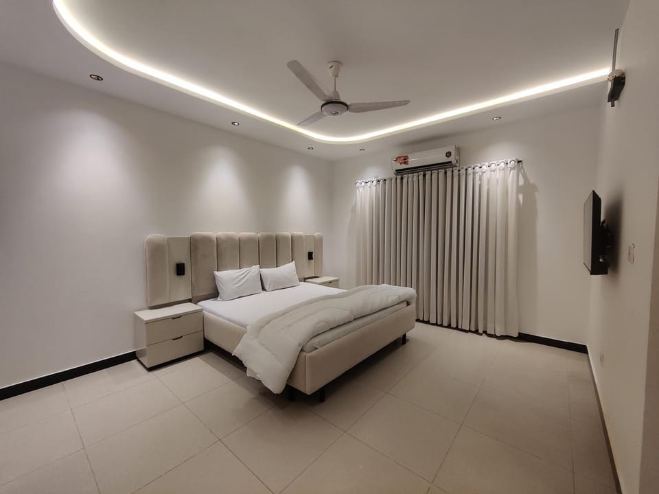 Evergreen Lodge - Unmarried couples not allowed Vacation rental in Islamabad