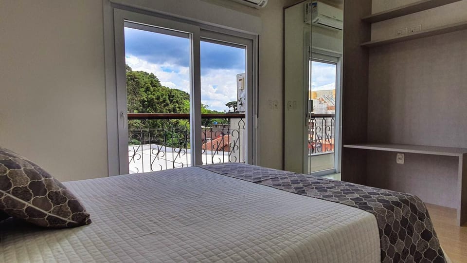 Bed, View (from property/room), Photo of the whole room, Bedroom, Text overlay, Street view, furniture, heating, locker, towels, air conditioner