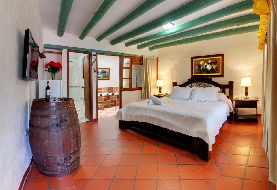 Other, Photo of the whole room
