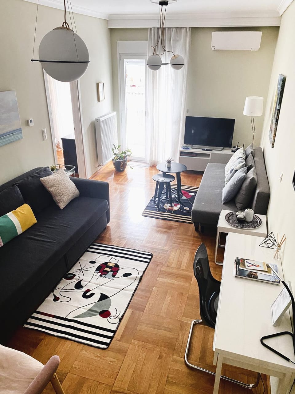 TV and multimedia, Balcony/Terrace, Living room, air conditioner