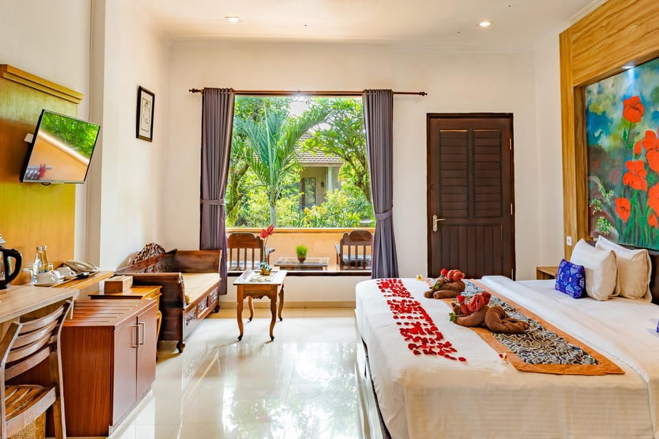 Property building, Bedroom, Area and facilities