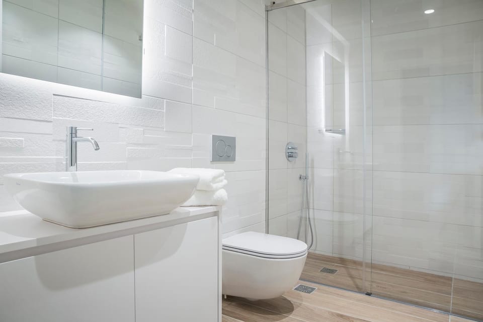 Toilet, Bathroom