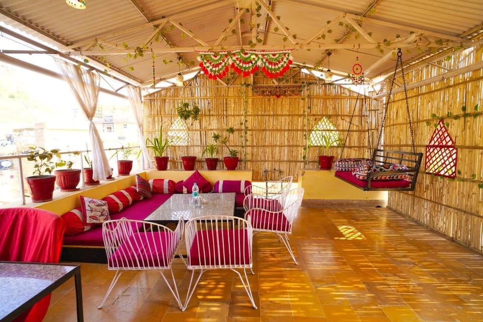 Banquet/Function facilities, Seating area