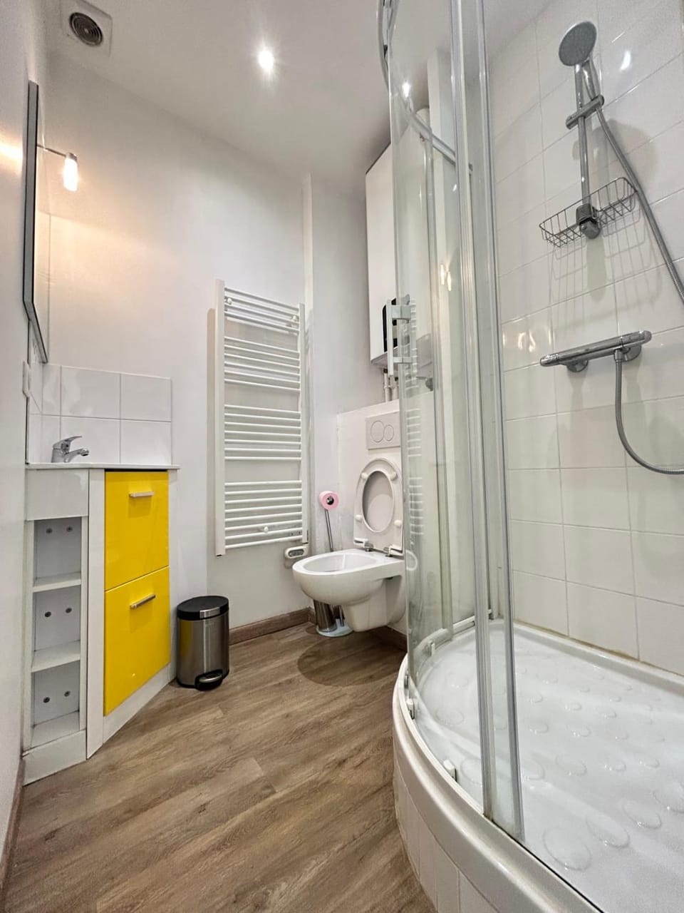 Charming 2-bedroom apartment with quality amenities in Old Cannes Apartment in Cannes