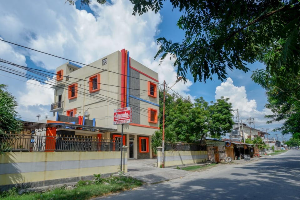 Property building, Facade/entrance
