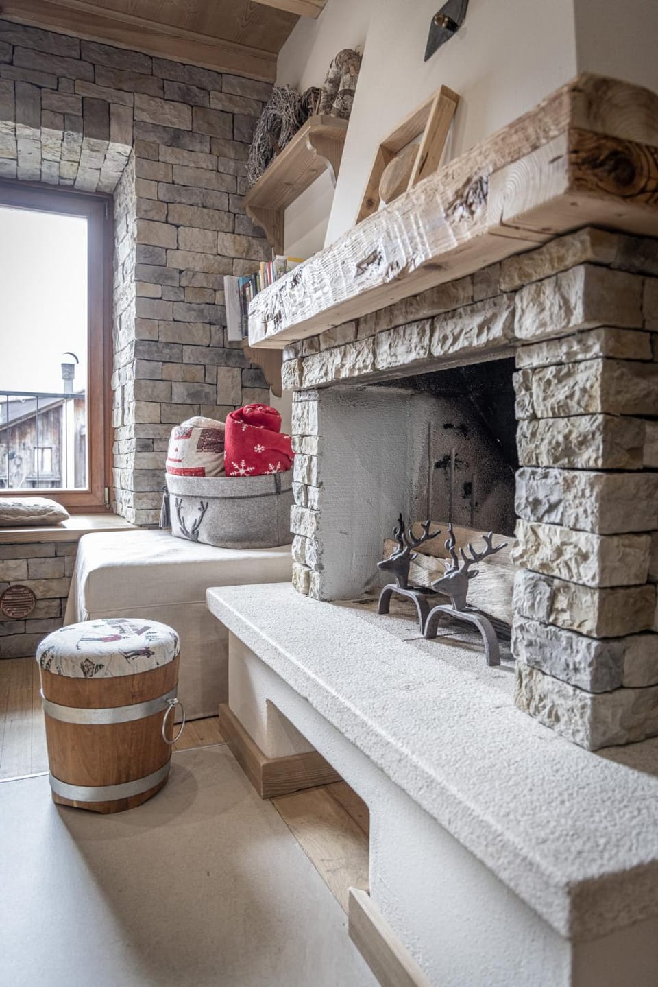 Living room, flat iron