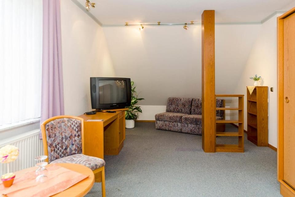 Landhotel Hamburger Hof Bed and Breakfast in Lower Saxony, Germany