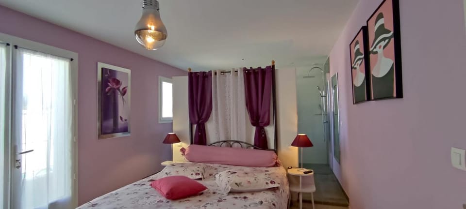 Chambres d'Hôtes Aube de Lune Bed and Breakfast in Nouvelle-Aquitaine