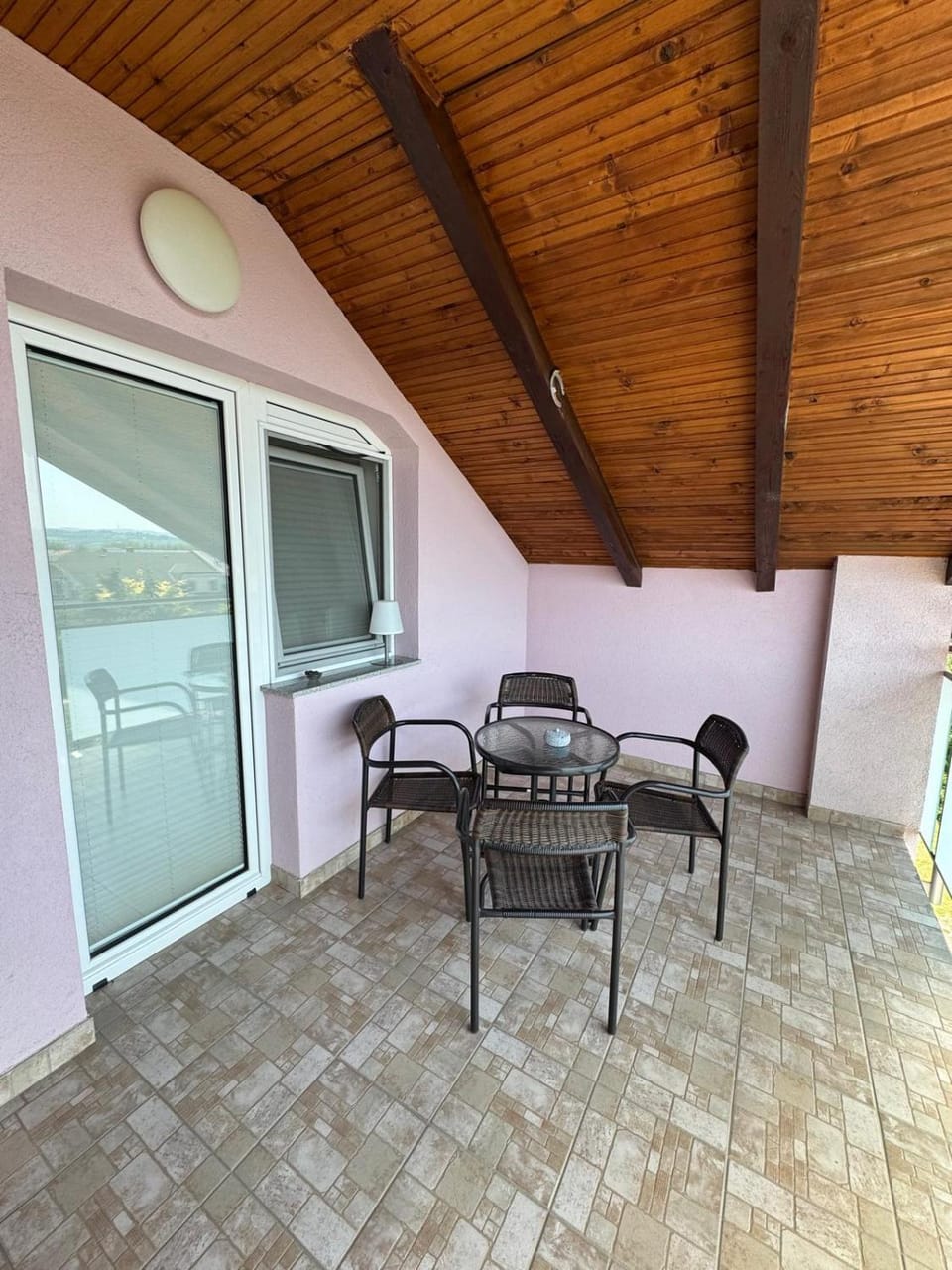 Slavuj Apartment in Novi Sad
