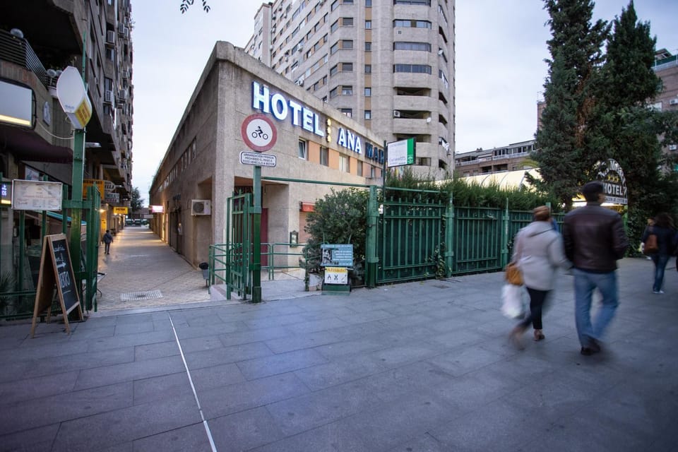 Property building, Location