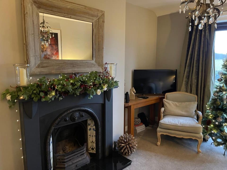 Woodend Cottage House in Dumfries