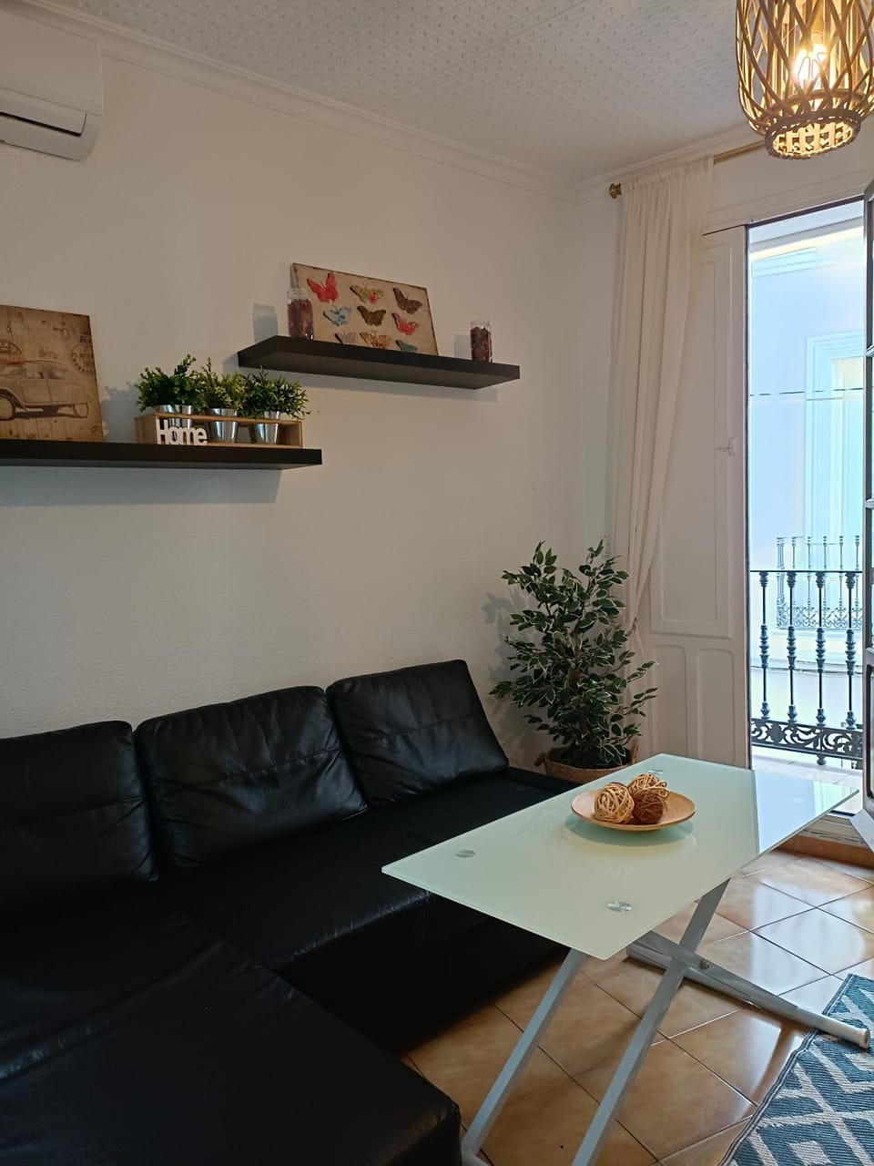 BOHEMIAN & SUITES CATEDRAL -parking Apartment in Seville
