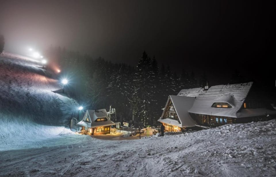 Property building, Winter