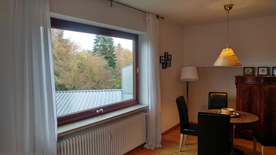 Living room, Garden view