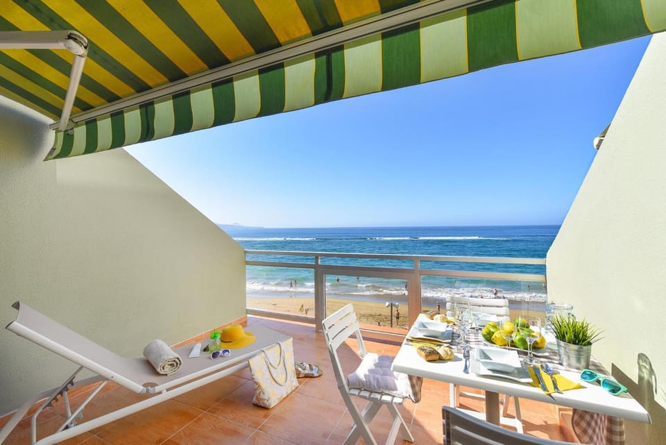 Balcony/Terrace, Kitchen or kitchenette, Sea view